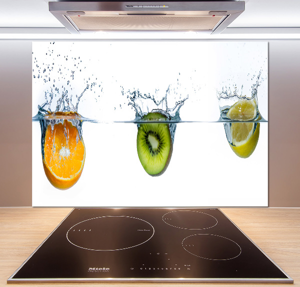 Glazen achterwand keuken Fruit onder water