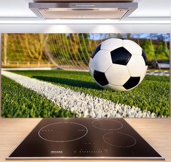 Spatscherm keuken De bal ligt in het doel.