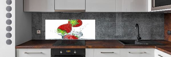 Spatscherm keuken Vallende aardbeien
