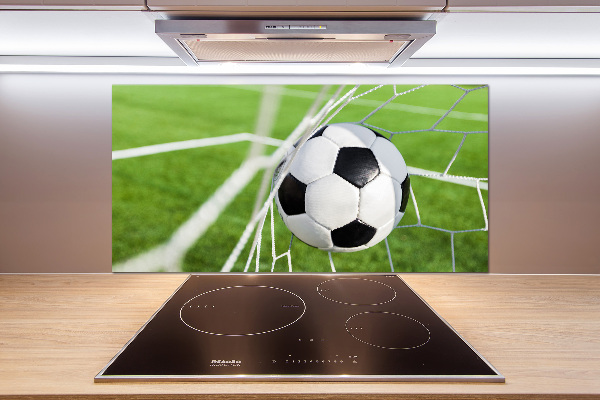 Spatscherm keuken De bal ligt in het doel.