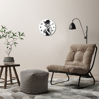 Ronde glazen wandklok Vrouw met bril