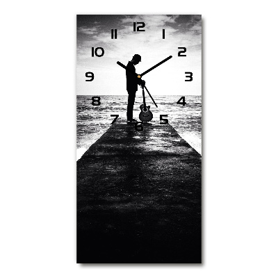 Rechthoekige glas klok Gitarist op de pier