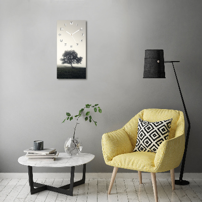 Rechthoekige glazen wandklok Boom in de mist