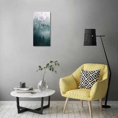 Glazen klok rechthoekige Mist boven het bos