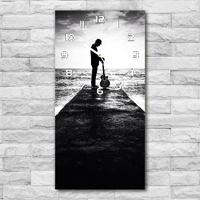 Rechthoekige glas klok Gitarist op de pier