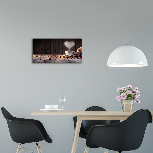 Langwerpige wandklok van glas Een kopje koffie
