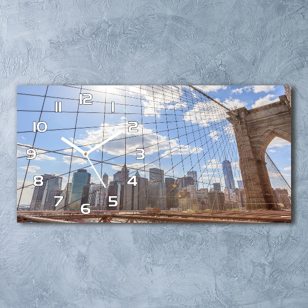 Langwerpige wandklok van glas New York Bridge
