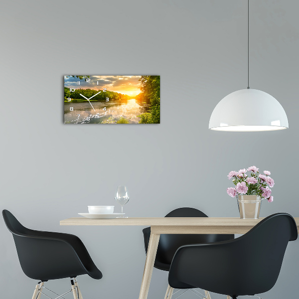 Glazen klok horizontaal Schemering boven de rivier