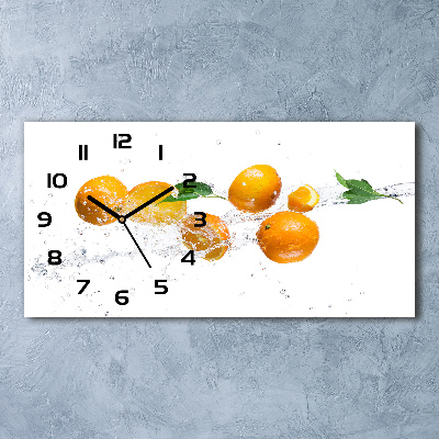 Glazen klok horizontaal Sinaasappels en water