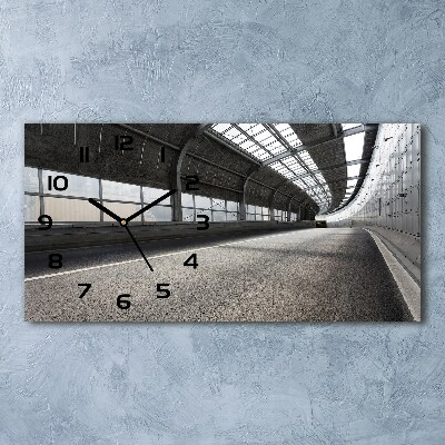 Langwerpige wandklok van glas Weg in de tunnel