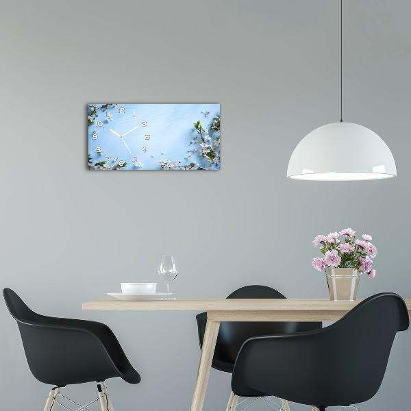 Glazen klok horizontaal Achtergrond met kersenbloesems