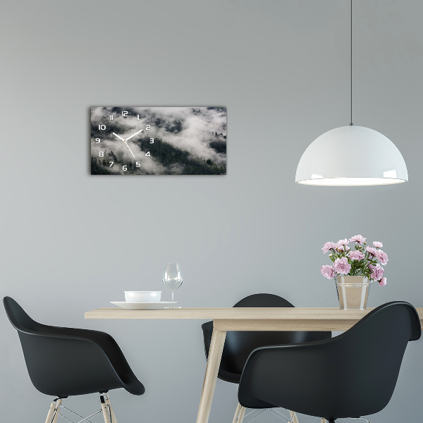Langwerpige wandklok van glas Mist boven het bos