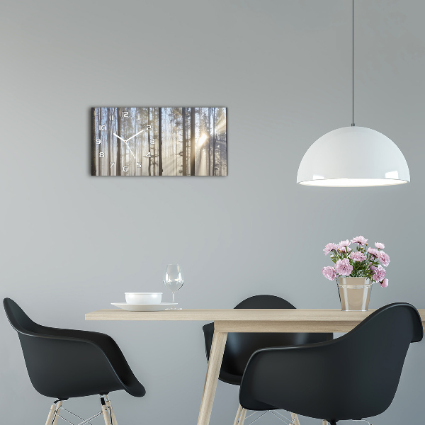 Langwerpige wandklok van glas Mist in het bos