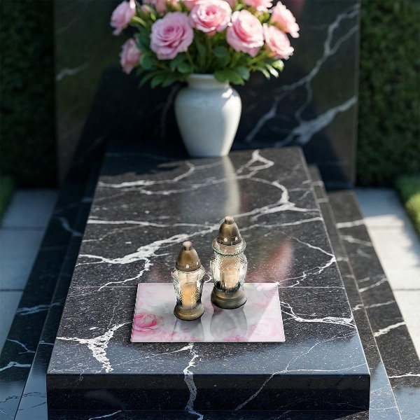 Grafkaars onderzetter Verfijnde rozen op de achtergrond