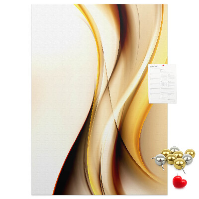 Memobord van kurk met elegante gouden golven op een lichte achtergrond