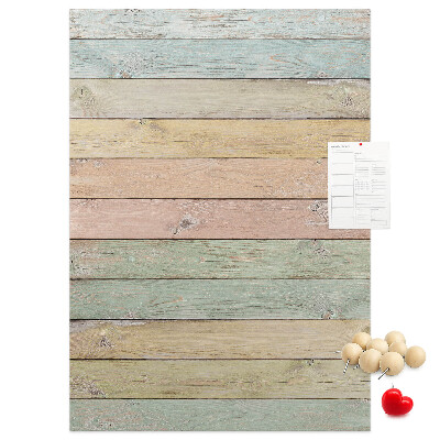 Memobord van kurk in rustieke pastelkleuren