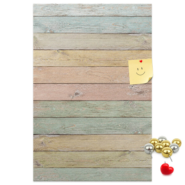 Memobord van kurk in rustieke pastelkleuren