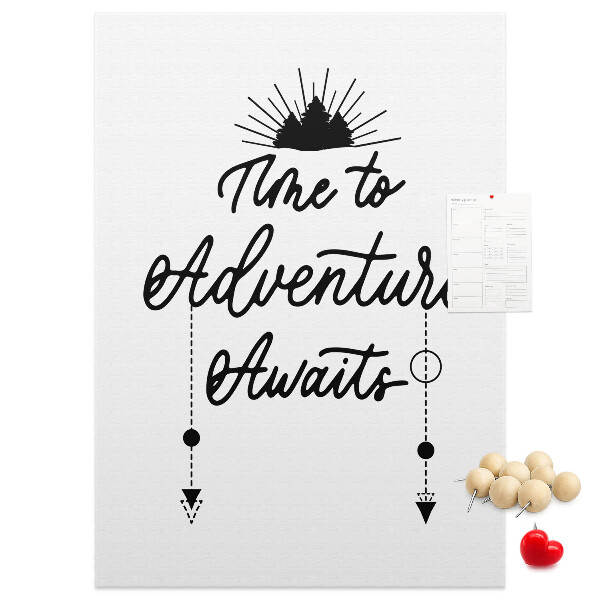 Kurk prikbord met een inspirerende inscriptie over avontuur