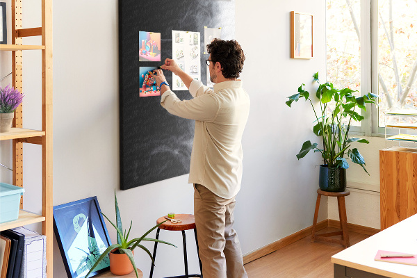 Prikbord van kurk met een zwart-wit verloop