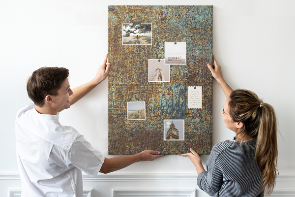 Bedrukt kurk rustieke textuur met blauwe accenten