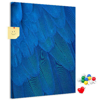 Kurken memobord met de afbeelding Blauwe veren in het zachte licht