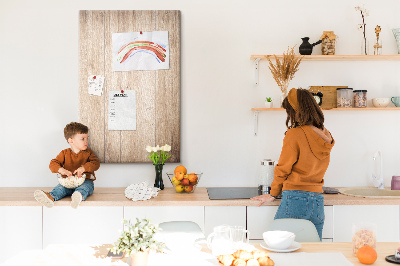 Kurken prikbord met natuurlijke houten plankendessin