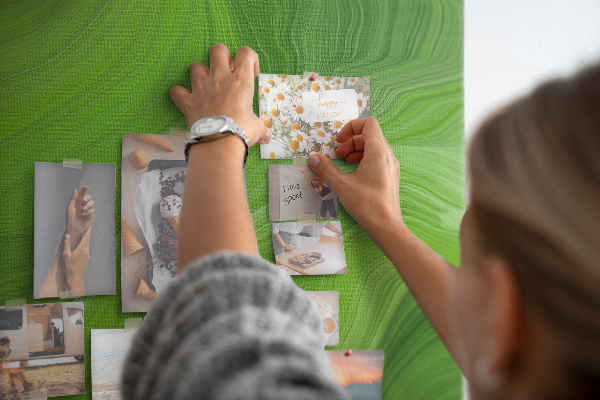Kurk bedrukken met groene golven en delicate lijnen