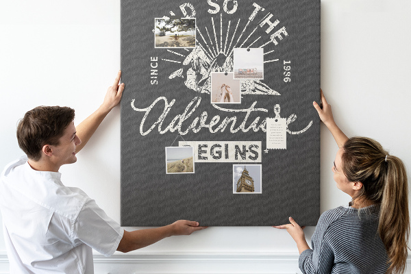 Kurken memobord met vintage bergen en avontuur thema