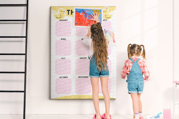 Kurk kalender met vrolijk vogelmotief