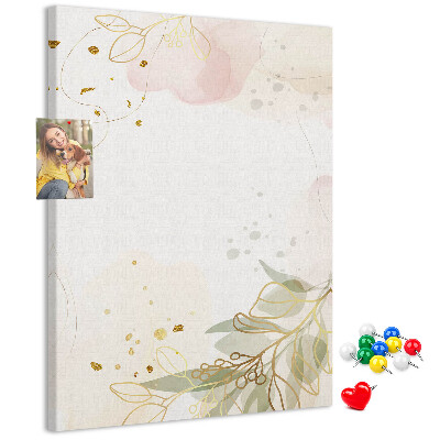 Kurk prikbord met fijne blaadjes op een pastelkleurige achtergrond