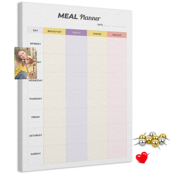 Kurken prikbord met maaltijdplanner voor de hele week