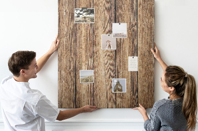 Memobord van kurk met natuurlijke houtstructuur achtergrond