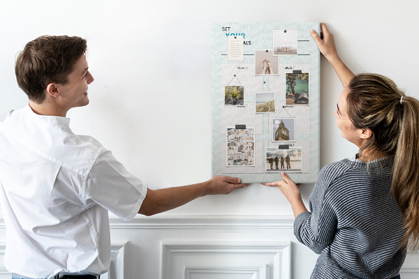 Kurk prikbord met chevron-ontwerp voor doelplanning