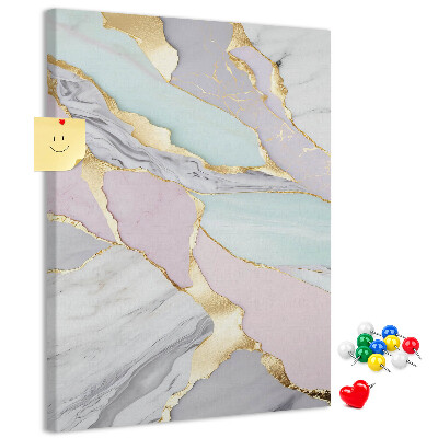 Prikbord van kurk met een elegante combinatie van marmer en pasteltinten