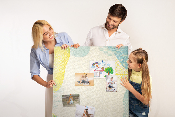 Kurk met bedrukking kleurrijke vormen in delicate tinten