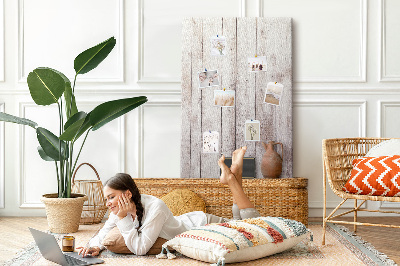 Kurken memobord rustieke planken in een lichte tint