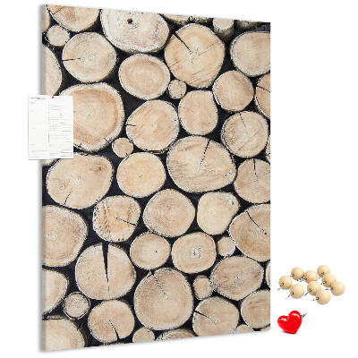 Kurken memobord met houten frame in een natuurlijke opstelling