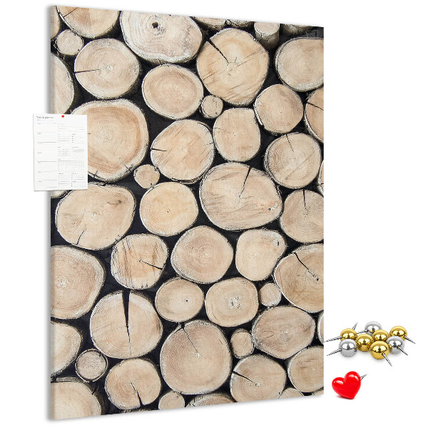 Kurken memobord met houten frame in een natuurlijke opstelling