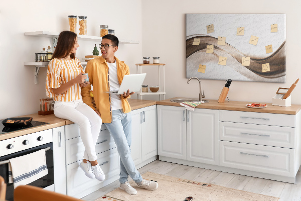 Prikbord met golven in tinten bruin en beige