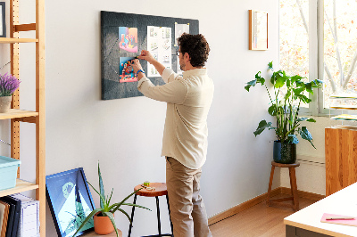 Kurk prikbord met geometrische vormen in grijstinten
