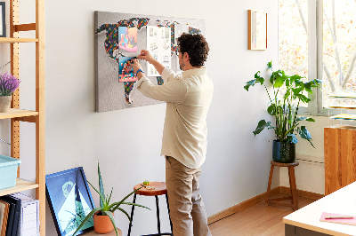 Prikbord gekleurde wereldkaart met vakjes