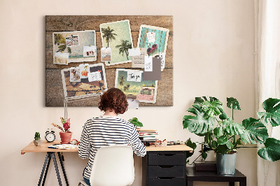 Kurkbord met souvenirfoto's van een tropische vakantie