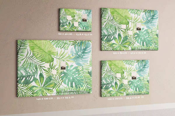 Kurken prikbord met aquarelprint van tropische groene bladeren