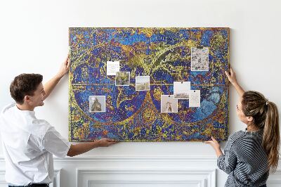 Prikbord met een oude wereldkaart in rijke kleuren