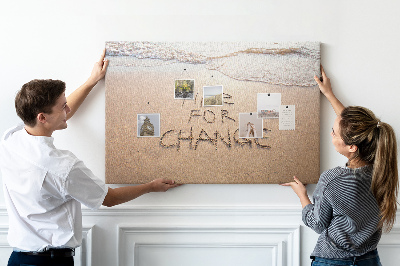 Kurkbord veranderingen gegrift in het strandzand