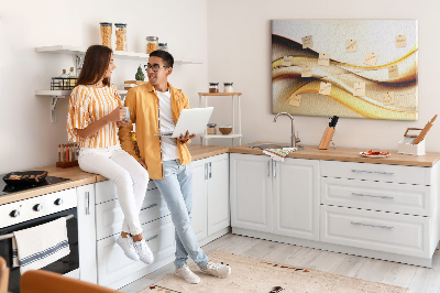 Prikbord met gouden golven op een neutrale achtergrond
