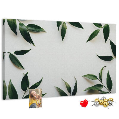 Prikbord met een delicate en minimalistische bladerenprint