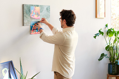Kurk prikbord met groen marmeren motief en fijne aderen