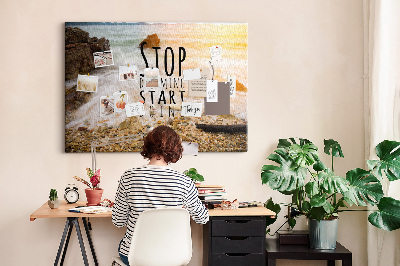 Kurk prikbord met een motief dat inspireert tot activiteiten aan zee