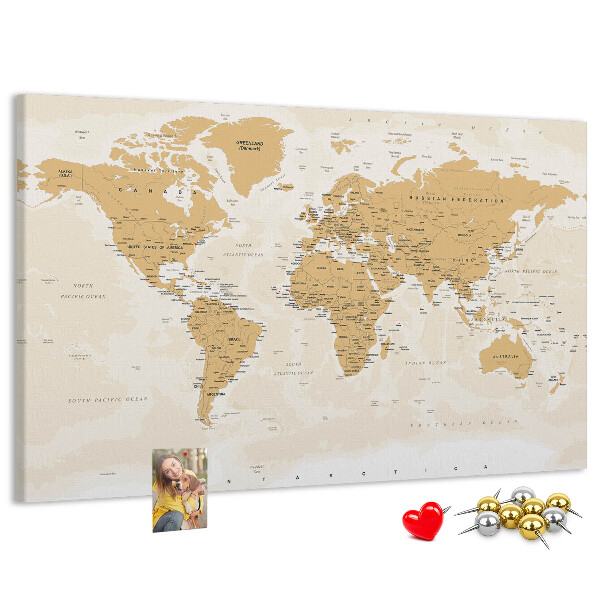 Kurkbord wereldkaart met locatieaanduidingen